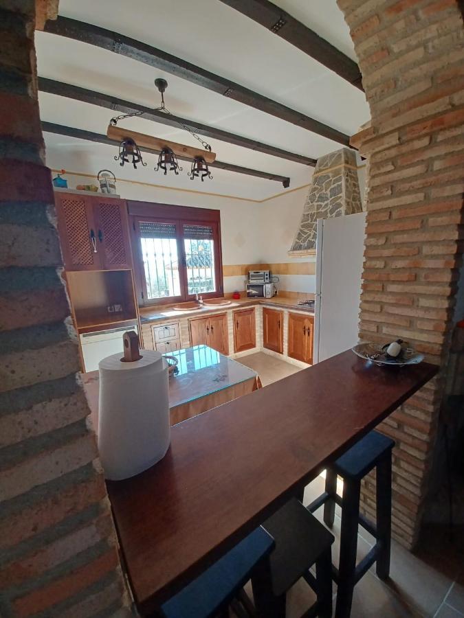 Villa Martinez Alquiler Rural Isabel Alcalá del Valle Екстериор снимка