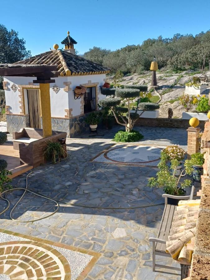 Villa Martinez Alquiler Rural Isabel Alcalá del Valle Екстериор снимка